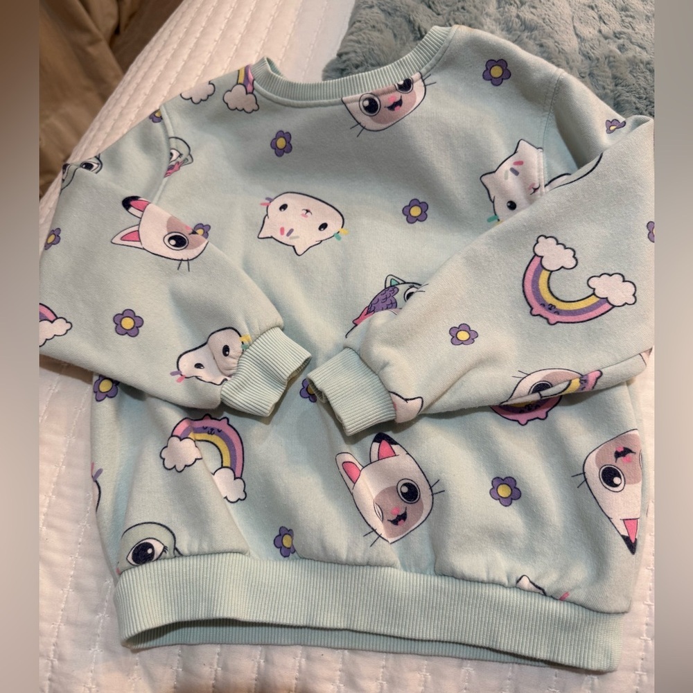 H&M Kiddies Animal Print Sweatshirt Size 5T